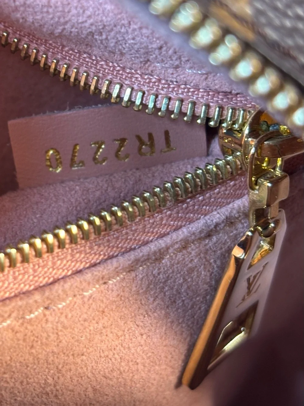 Louis Vuitton great chain