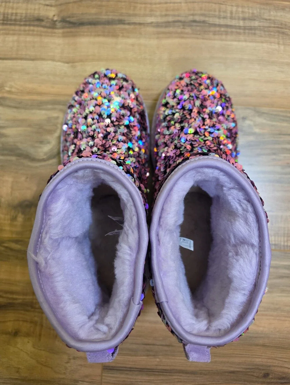 UGG classic mini