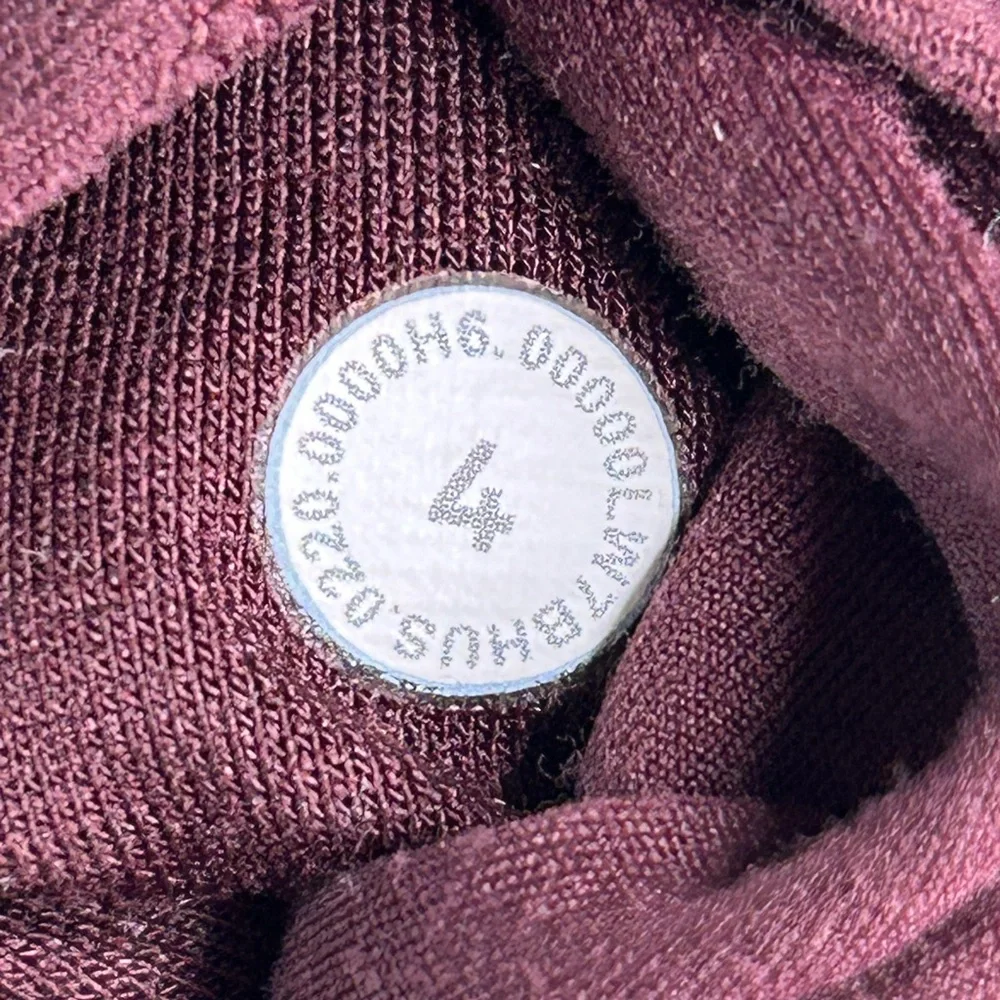 lululemon athletica good pre