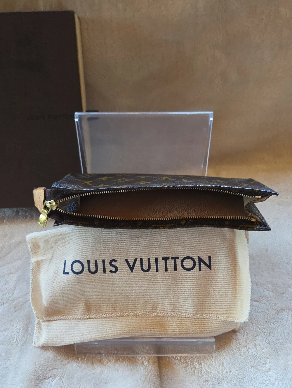Louis Vuitton signature lv