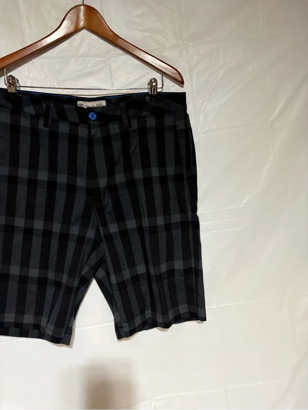 Travis Mathew modern flat