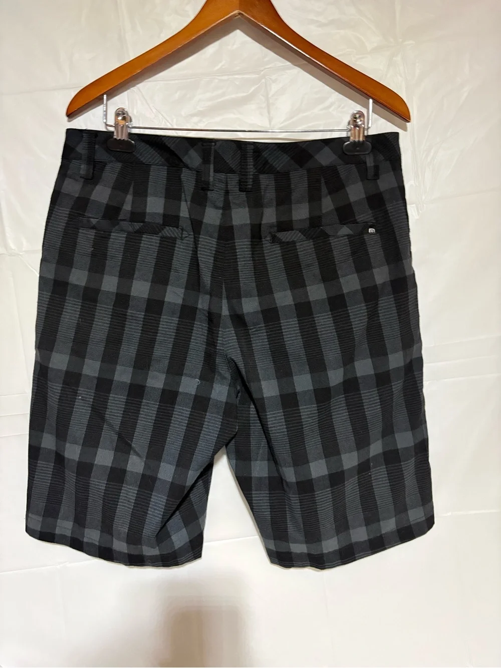 Travis Mathew modern flat
