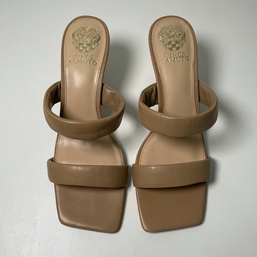 Vince Camuto 75” synthetic open