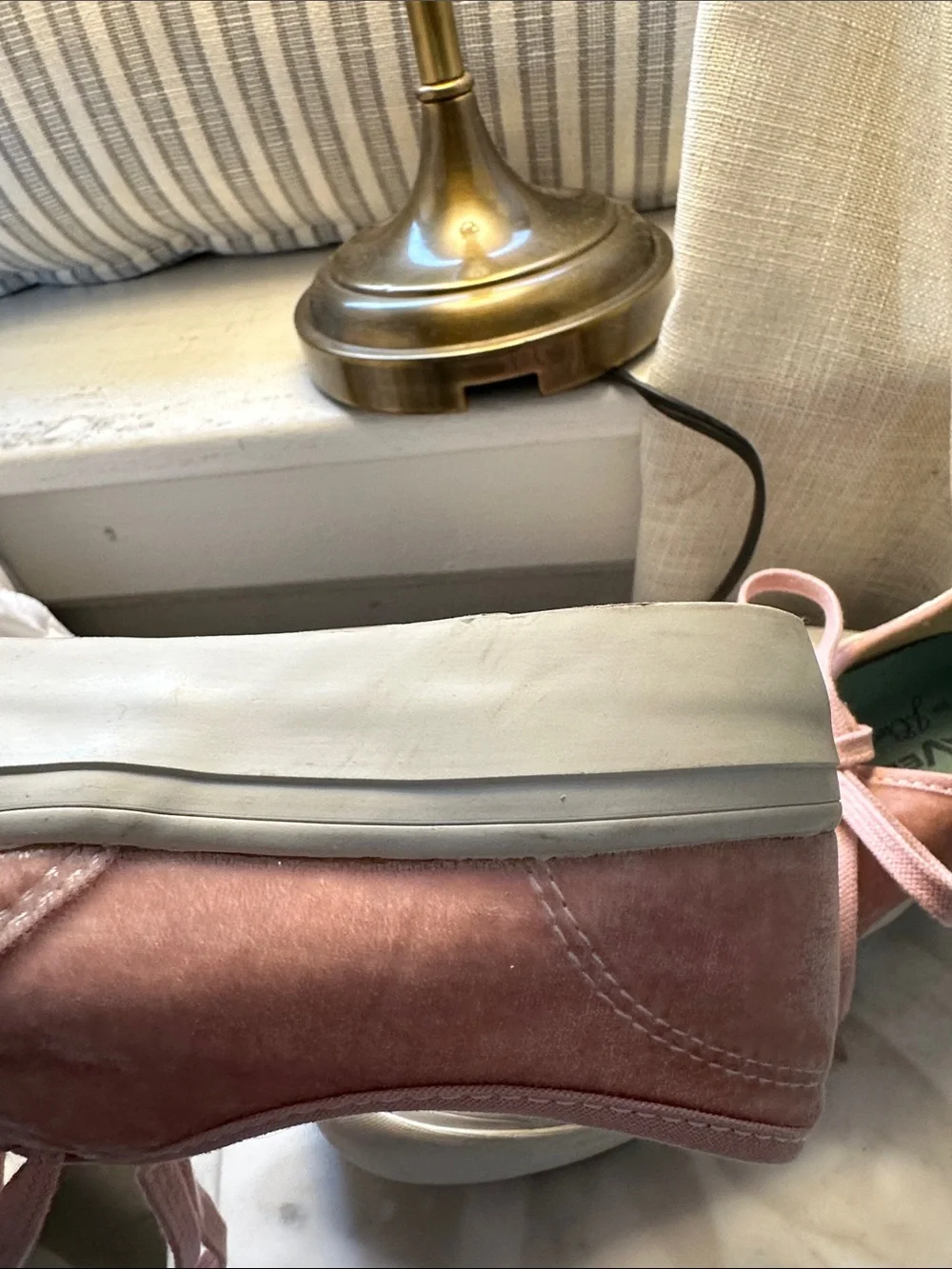 SeaVees for J. Crew Blush Velvet Low-Top Sneakers sz 7.5