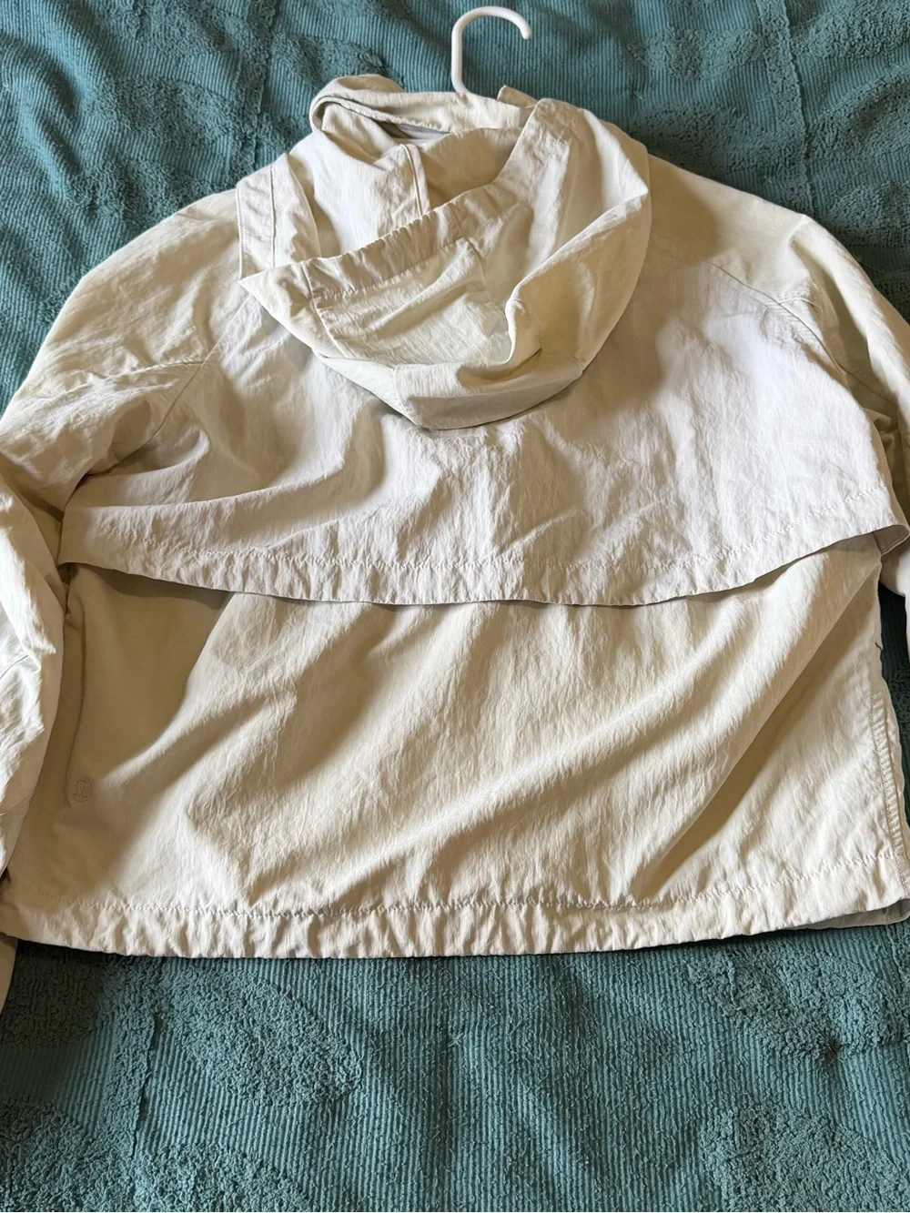 lululemon athletica lightweight hooded