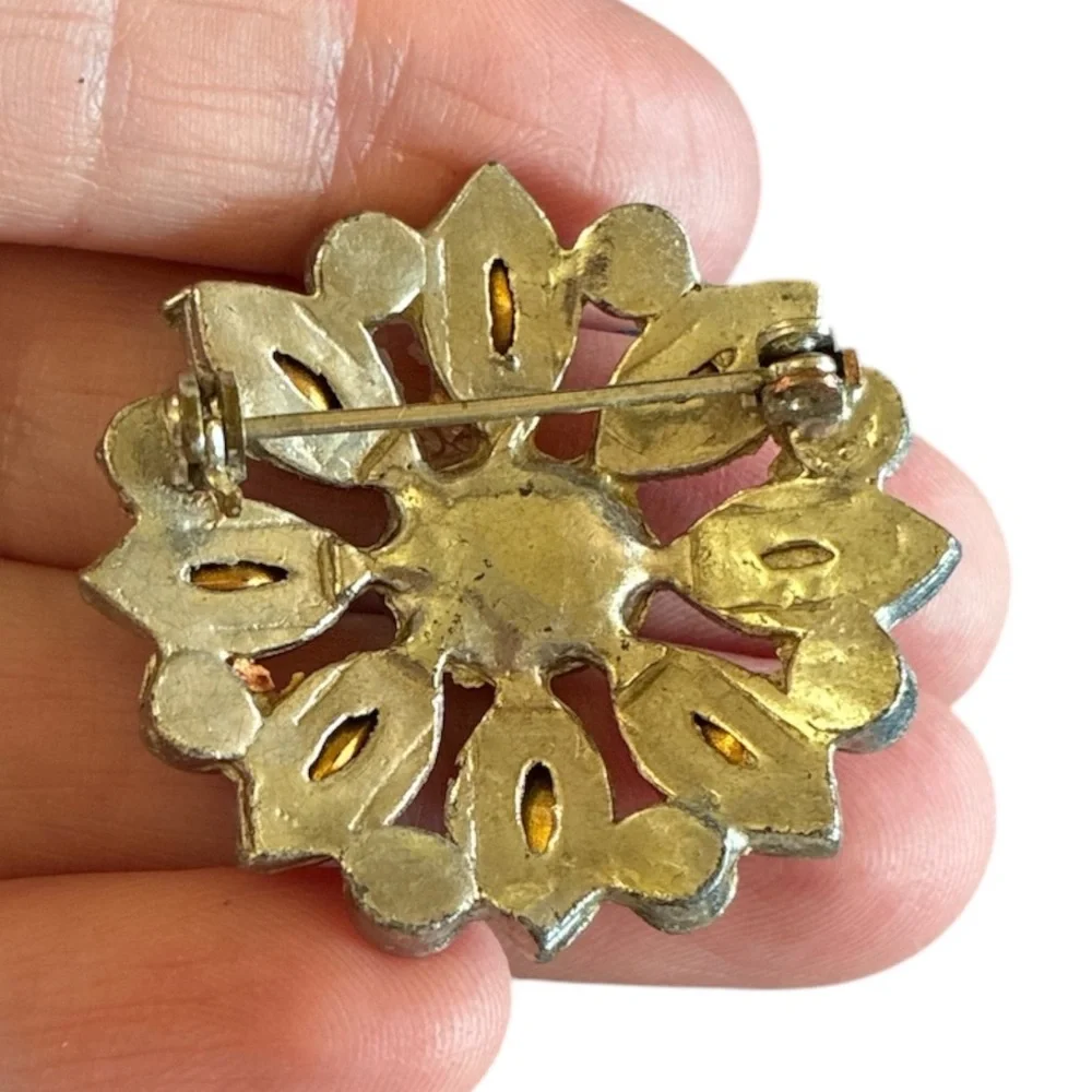 Fashion Jewelry this exquisite
