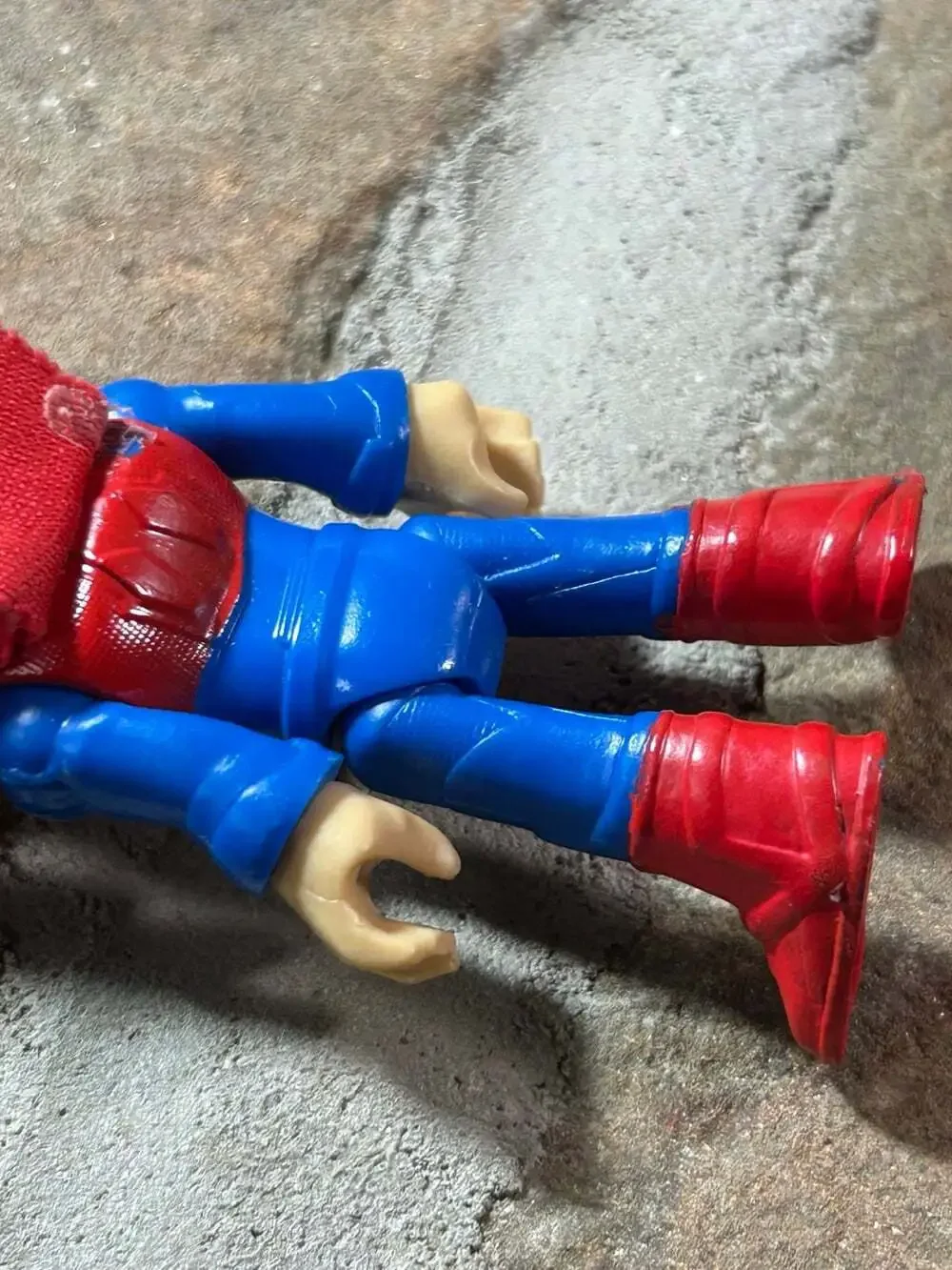 Imaginext DC Super Friends Superman Night and Dark night Figure Read