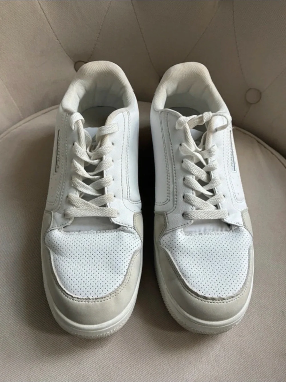 Classic Women’s White Casual Nautica Sneakers