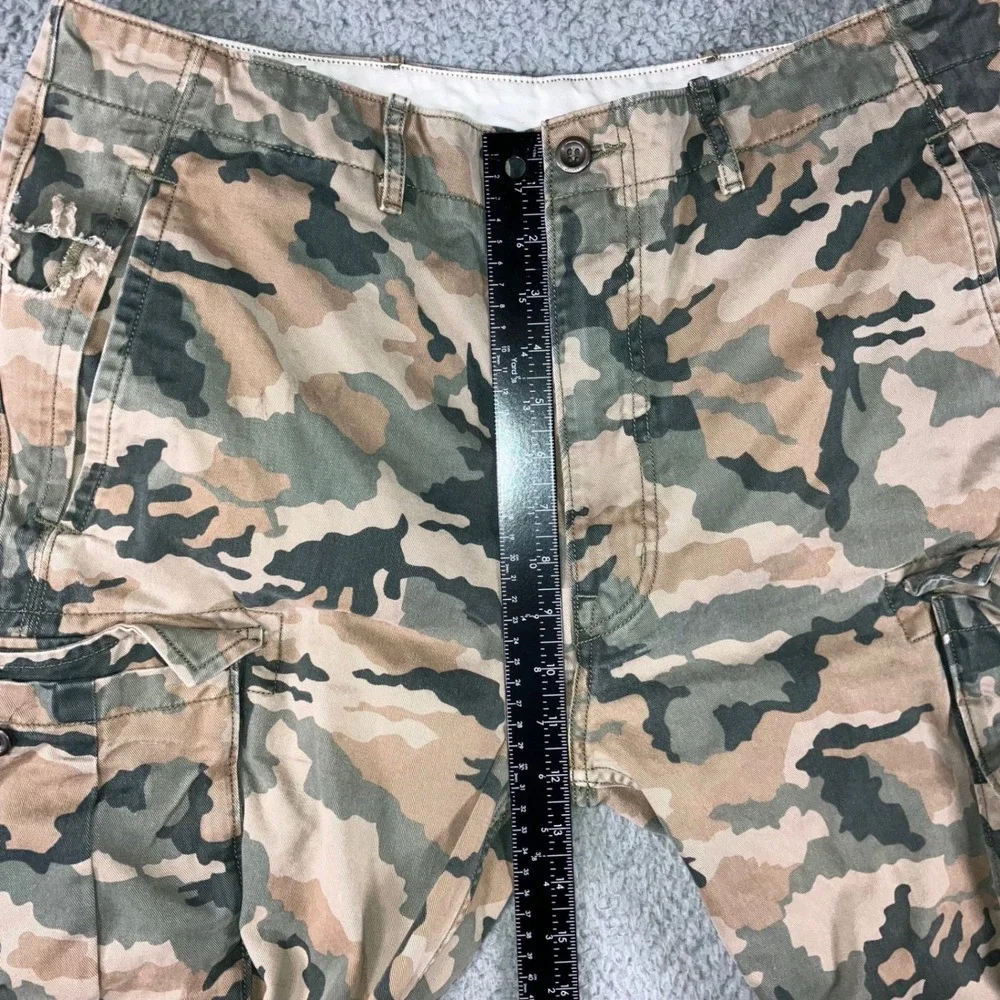 Levis Strauss preowned good