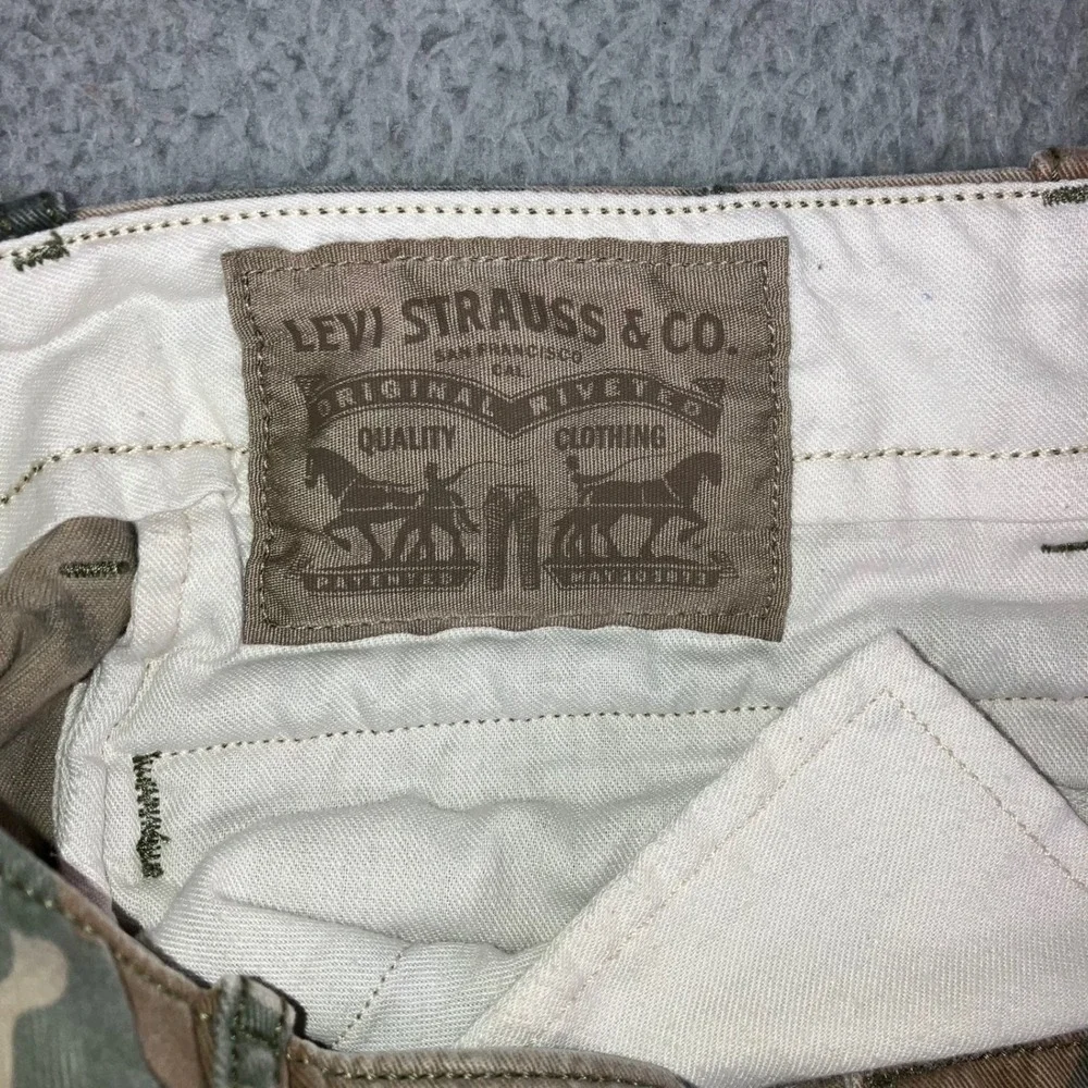 Levis Strauss preowned good