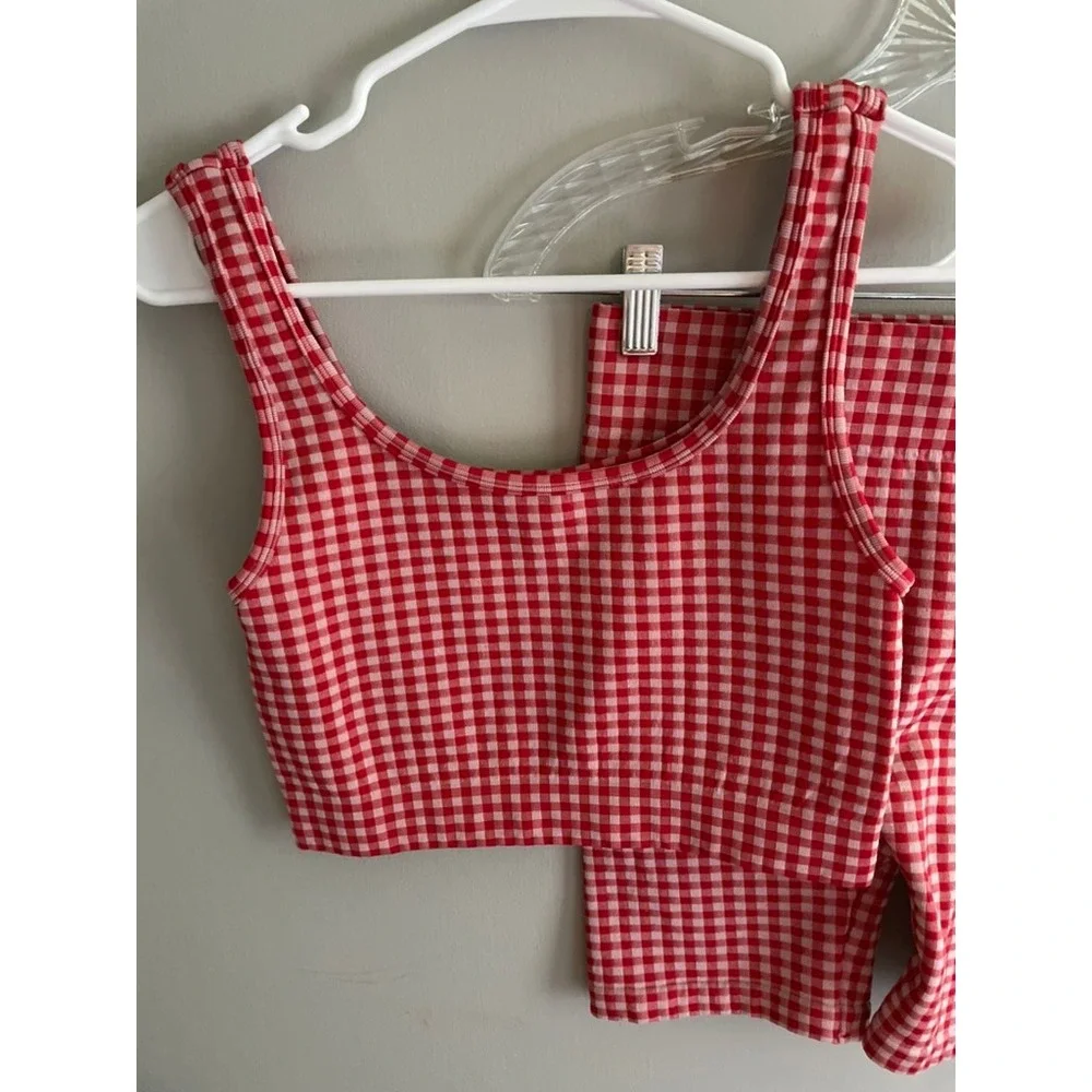 No Boundaries Red Gingham 2 Piece Set Crop Tank Top & Biker Shorts Womens Medium