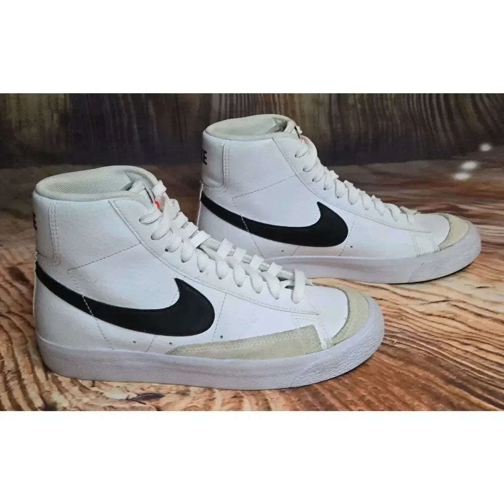 Nike blazer mid