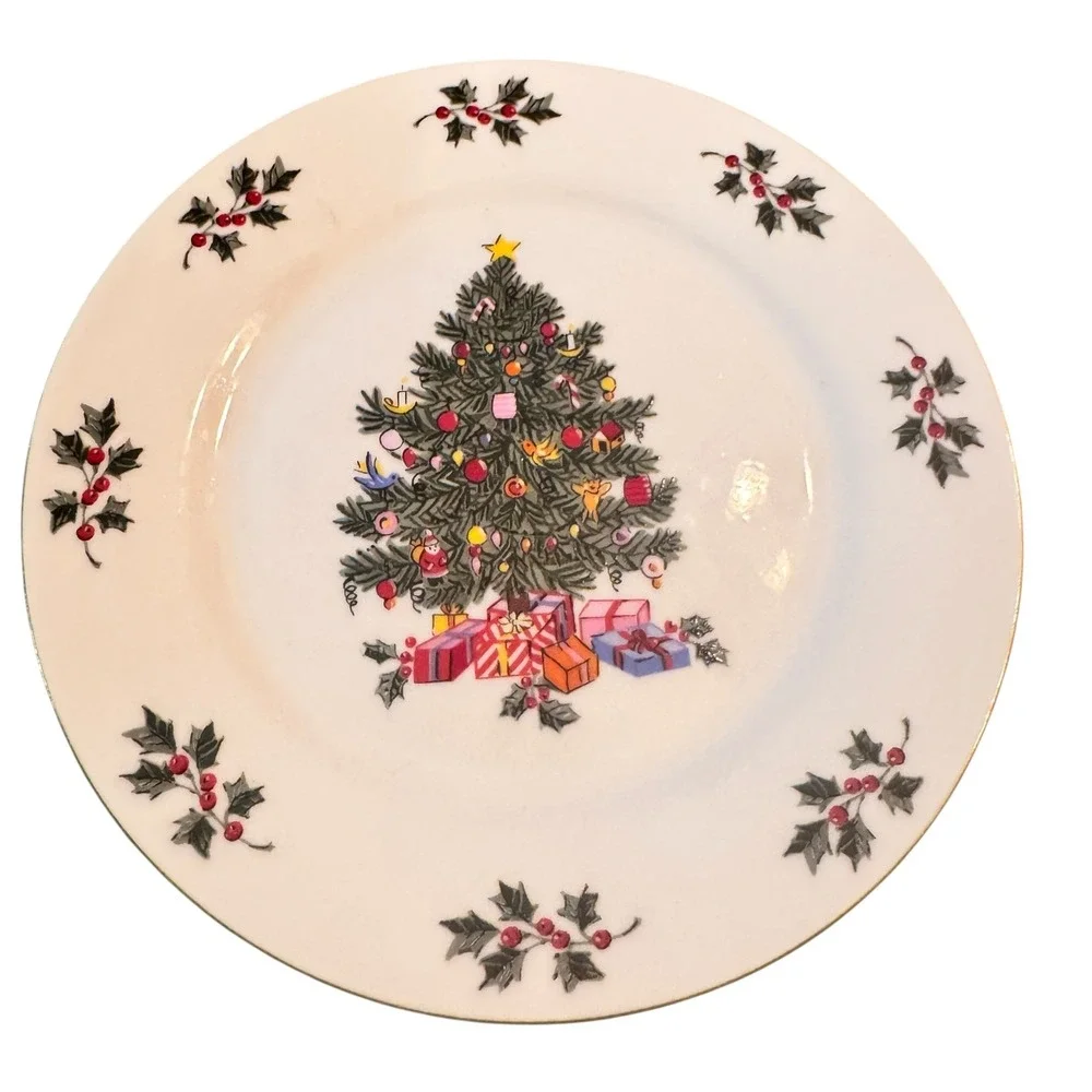 Gibson Everyday Christmas Tree Holly Berry China Dessert Salad Plate 7 Inch
