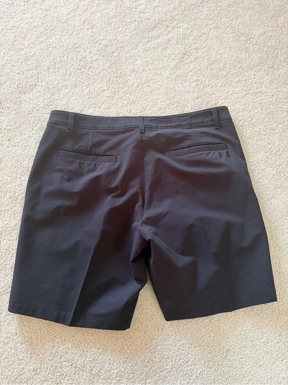 Under Armour active zip