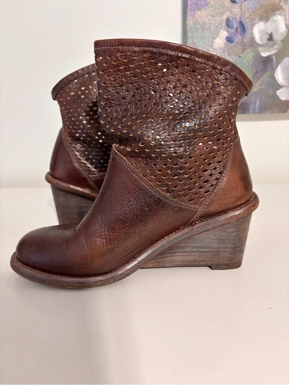 Bed Stu perforations heel
