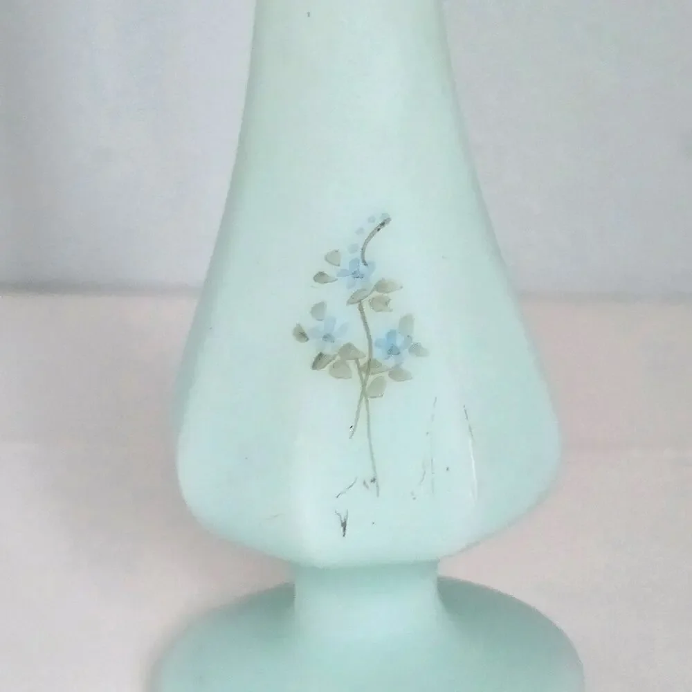 Fenton vintage bud