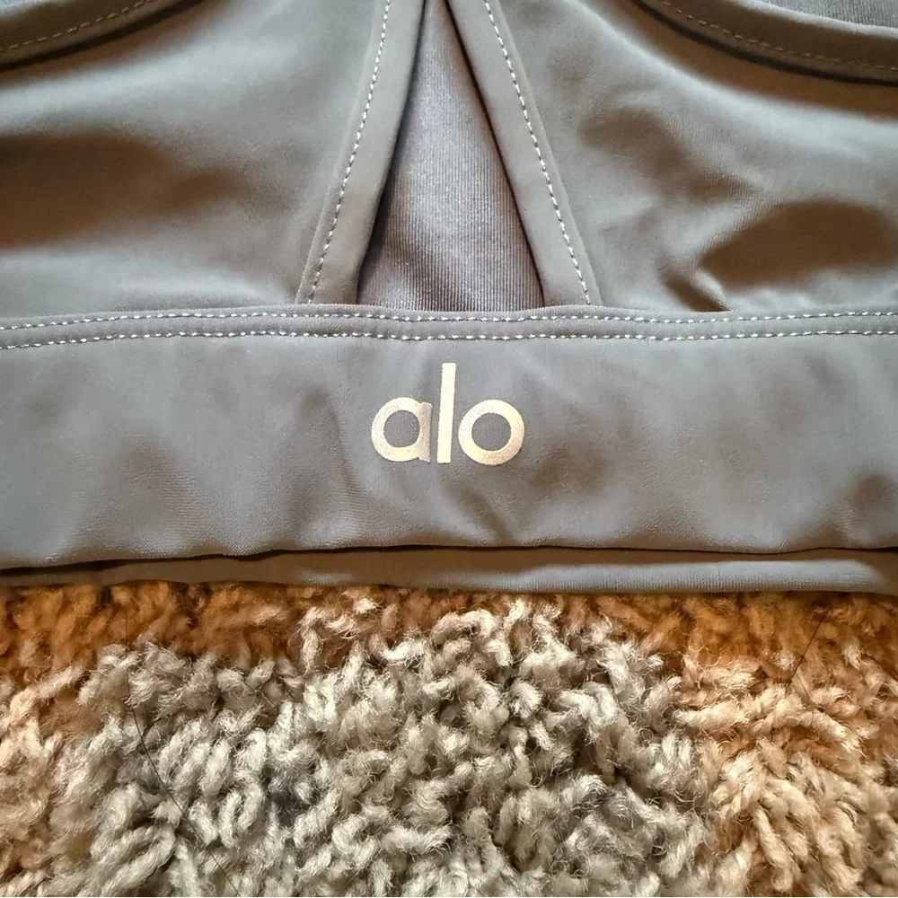 ALO Yoga alo yoga
