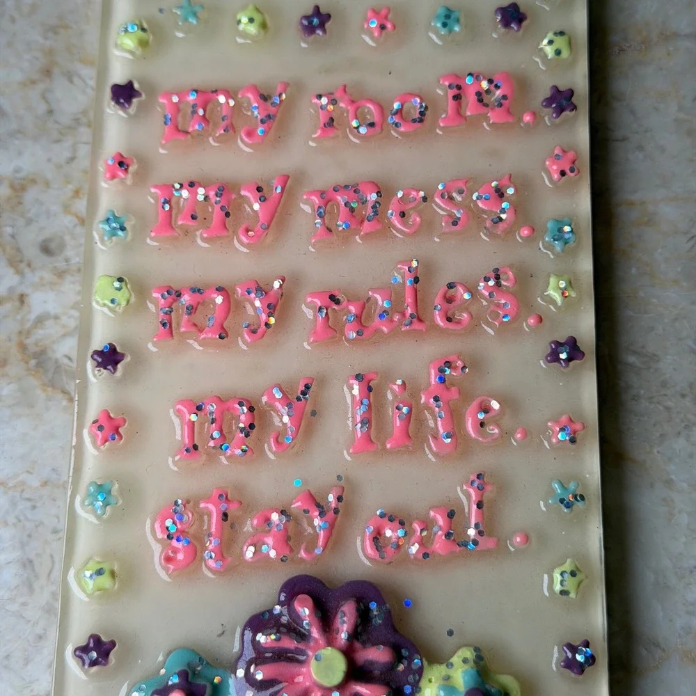 Claire's Door Hanger OS Cream My Room My Mess Stay Out Glitter Stars Y2K Decor