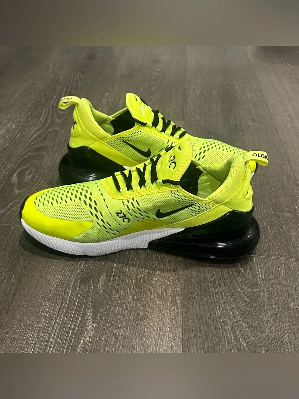 Nike pre own