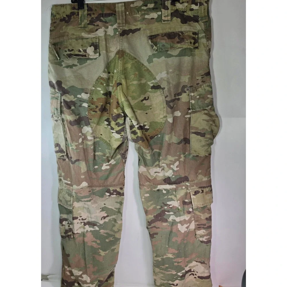 US Army IHWCU OCP Multicam Combat Pants Large Short 8415-01-670-5527