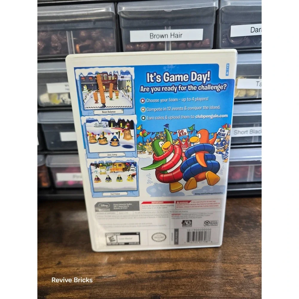 Club Penguin: Game Day (Nintendo Wii, 2010) CIB‎ Complete Tested Working Great