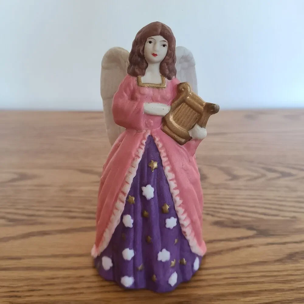 Vintage stars figurine age