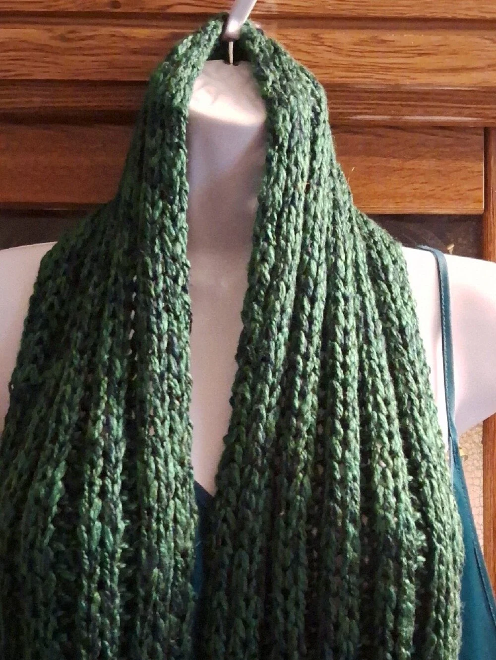 Knittted soft green