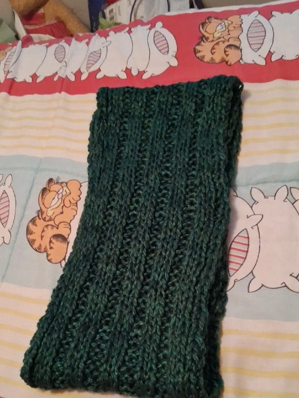 Knittted soft green