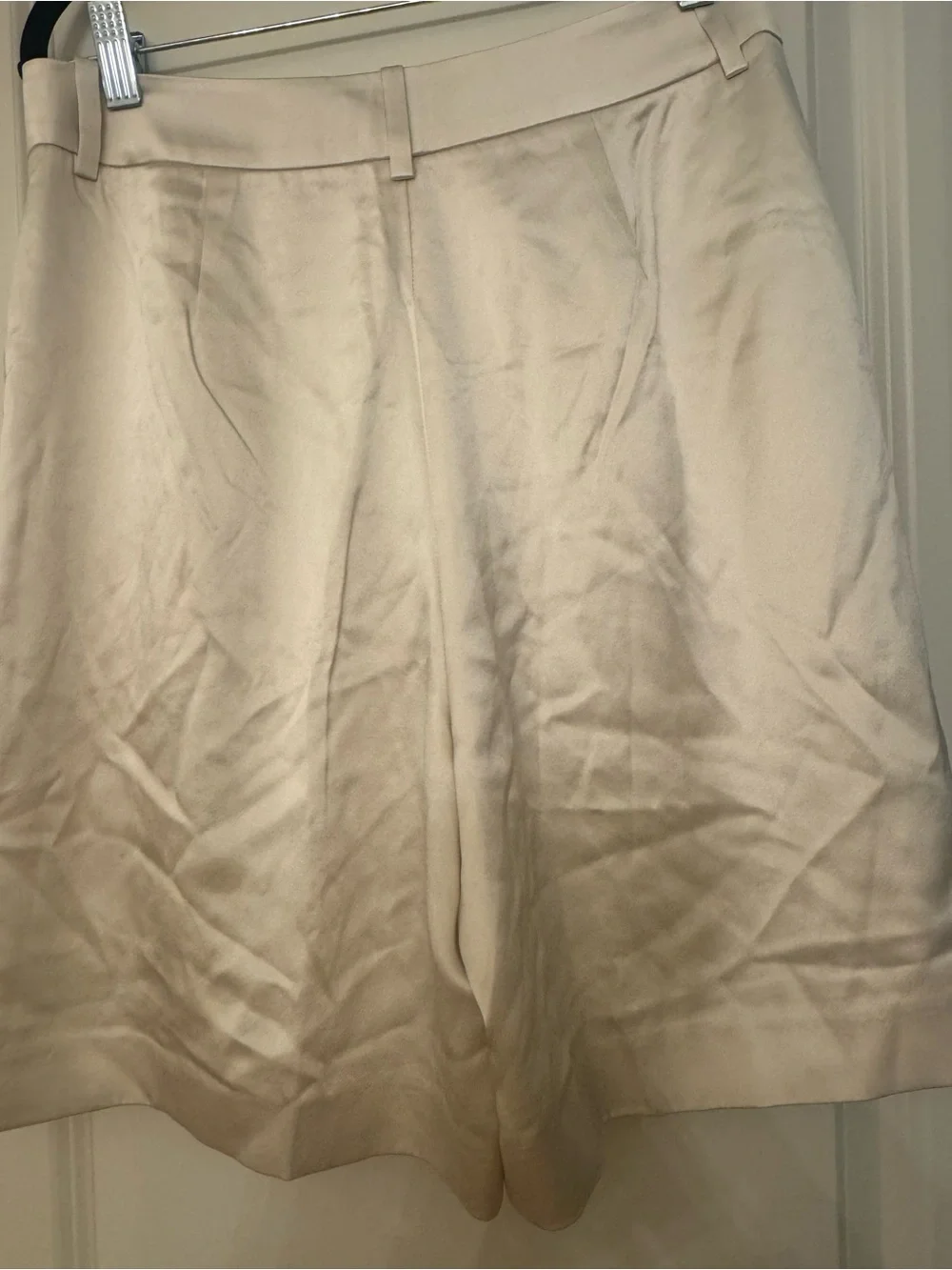 Club Monaco Soft Cream Silk Pleated Shorts