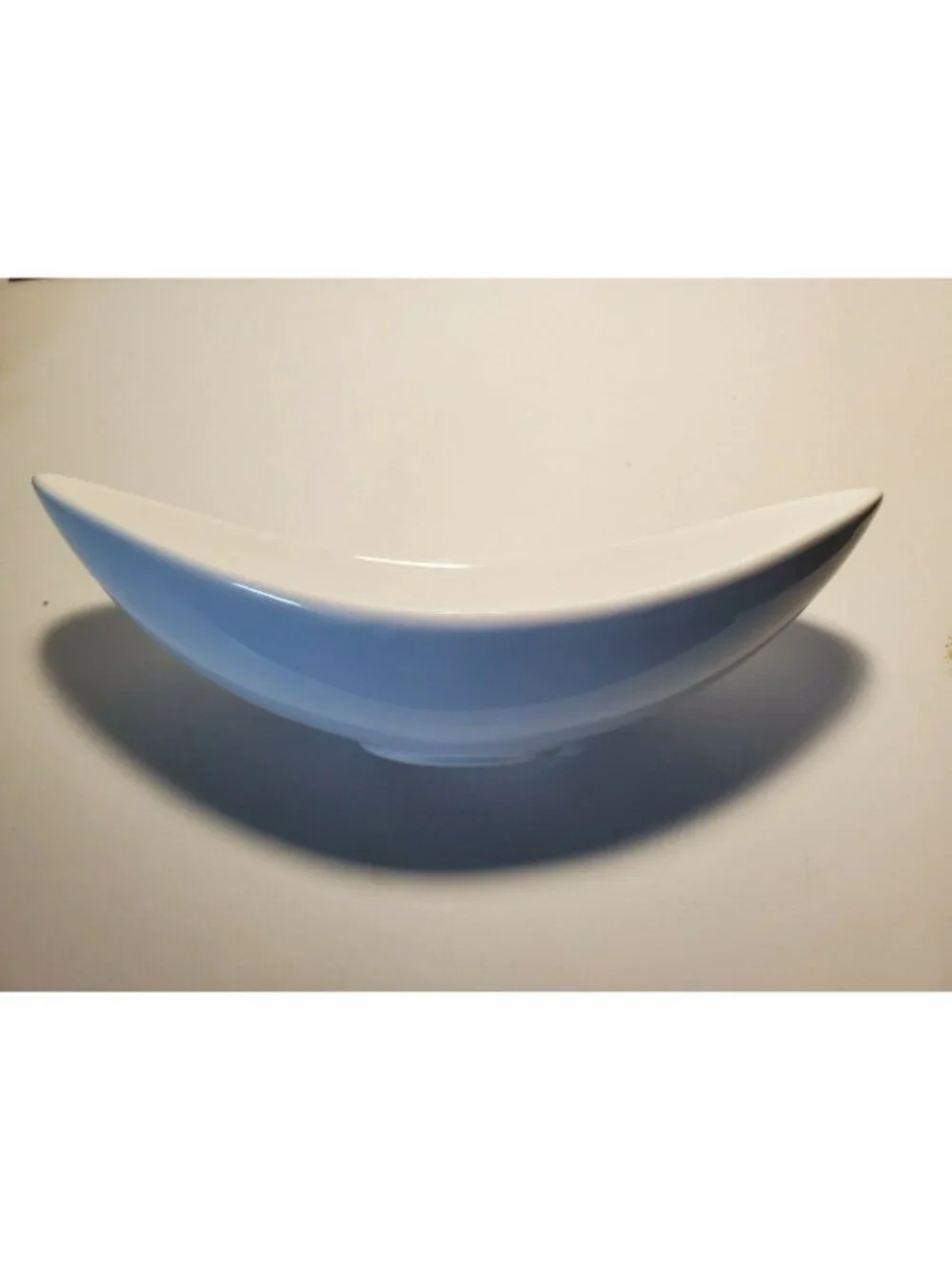 Unbranded great white