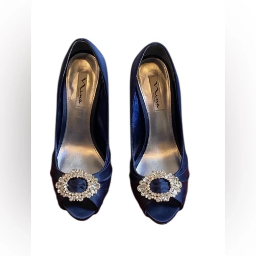 Nina sophisticated satin