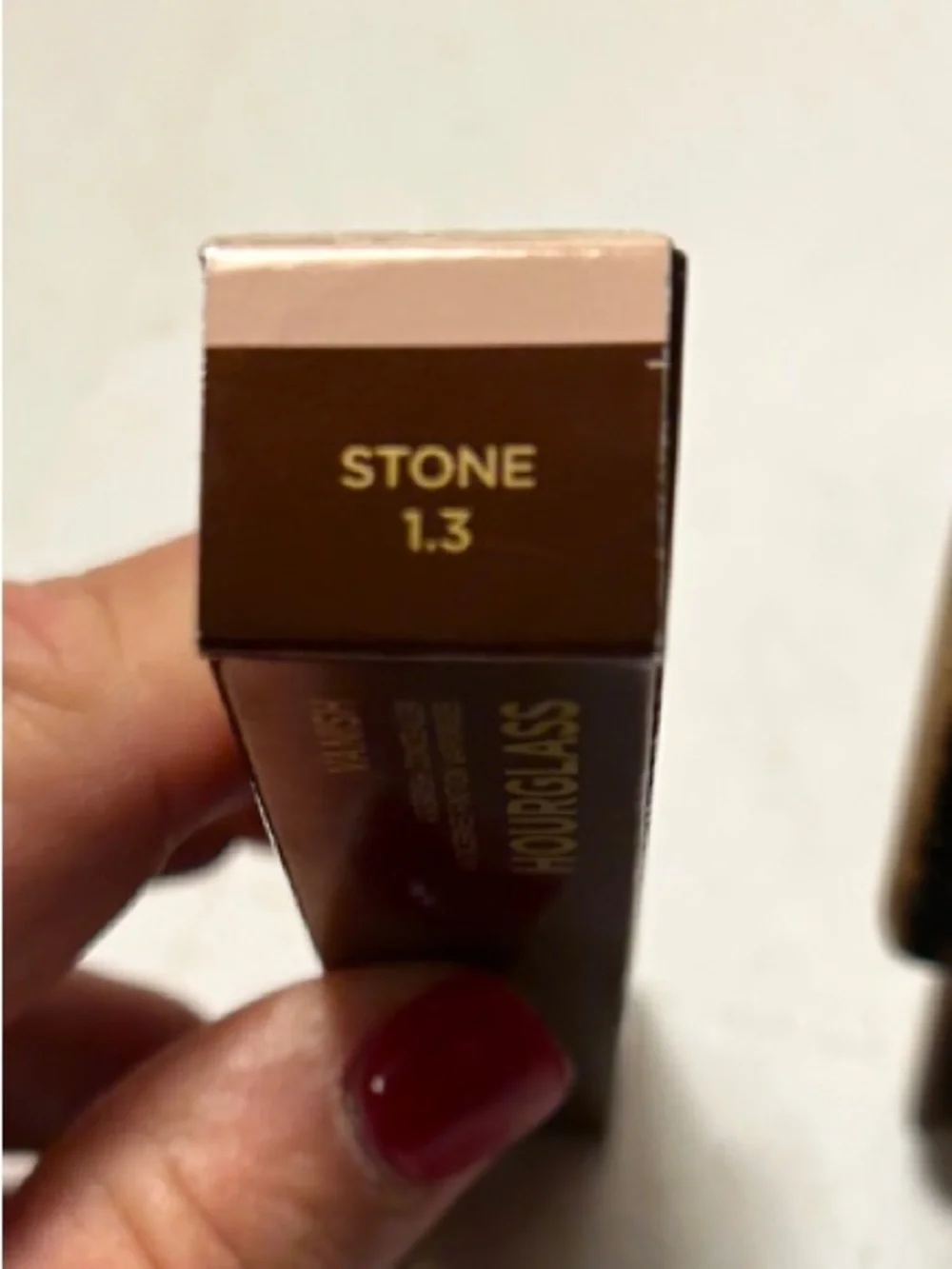 Hourglass creamy liquid
