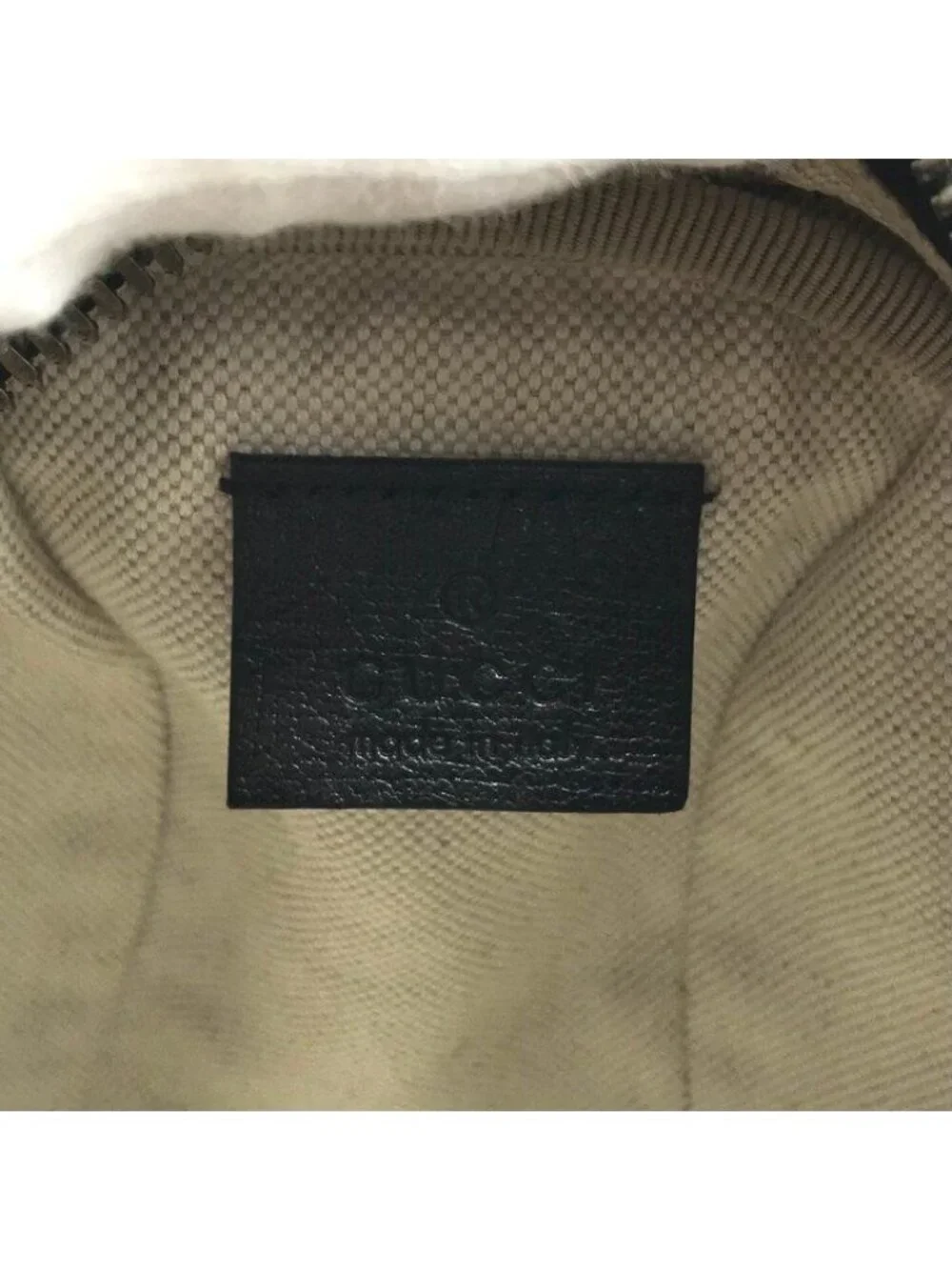 Gucci brand color