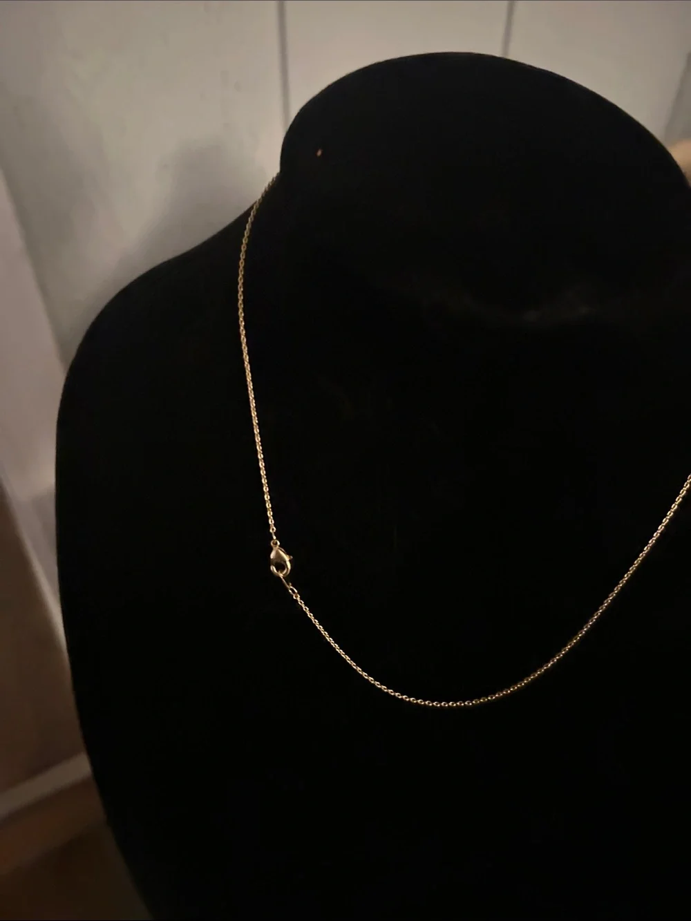 N/A elegant gold