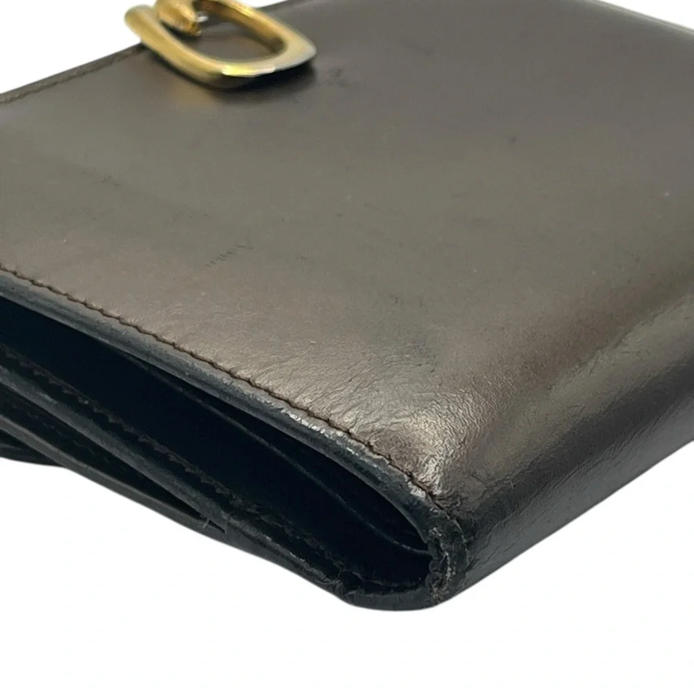 Gucci Brown Leather Wallet with Gold “G” Initial Clip