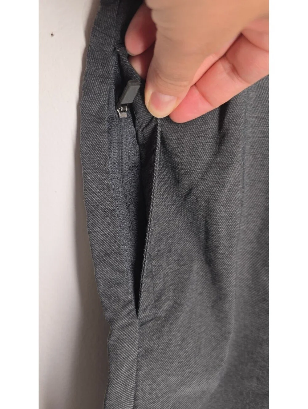 Voyager zippered design or