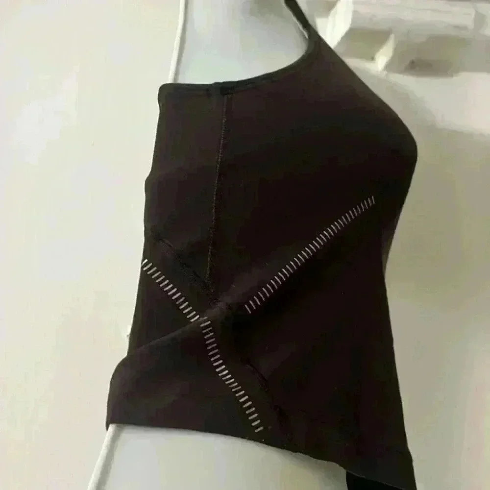 lululemon athletica owned holes