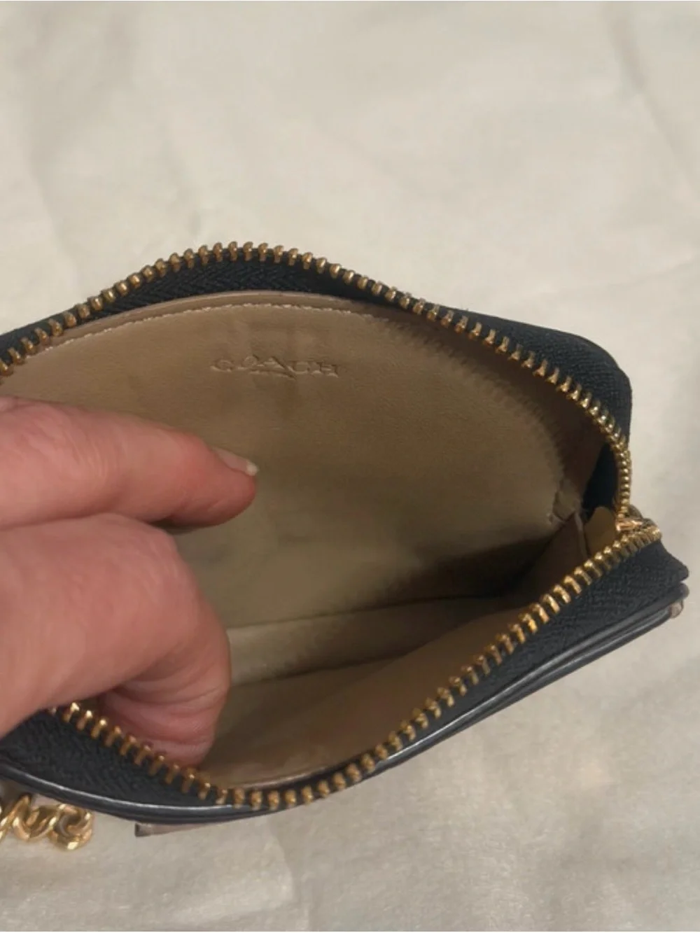 Coach panels compact