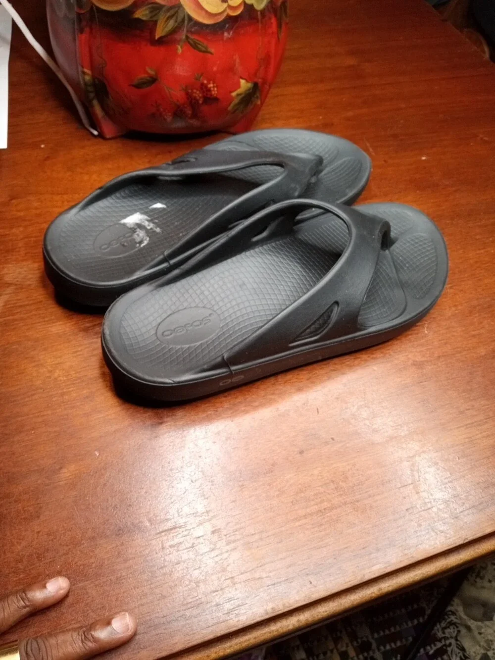 Oofos these shoes