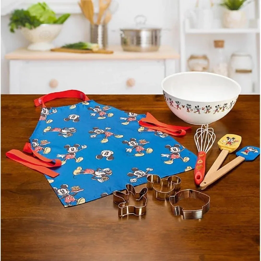 Disney wear or cookie