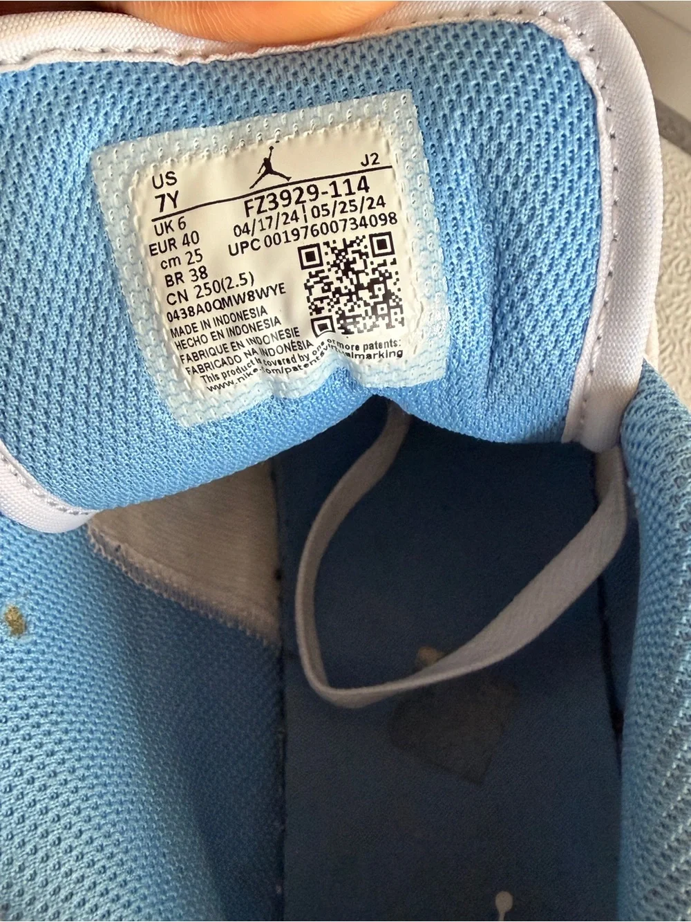 Jordan top low