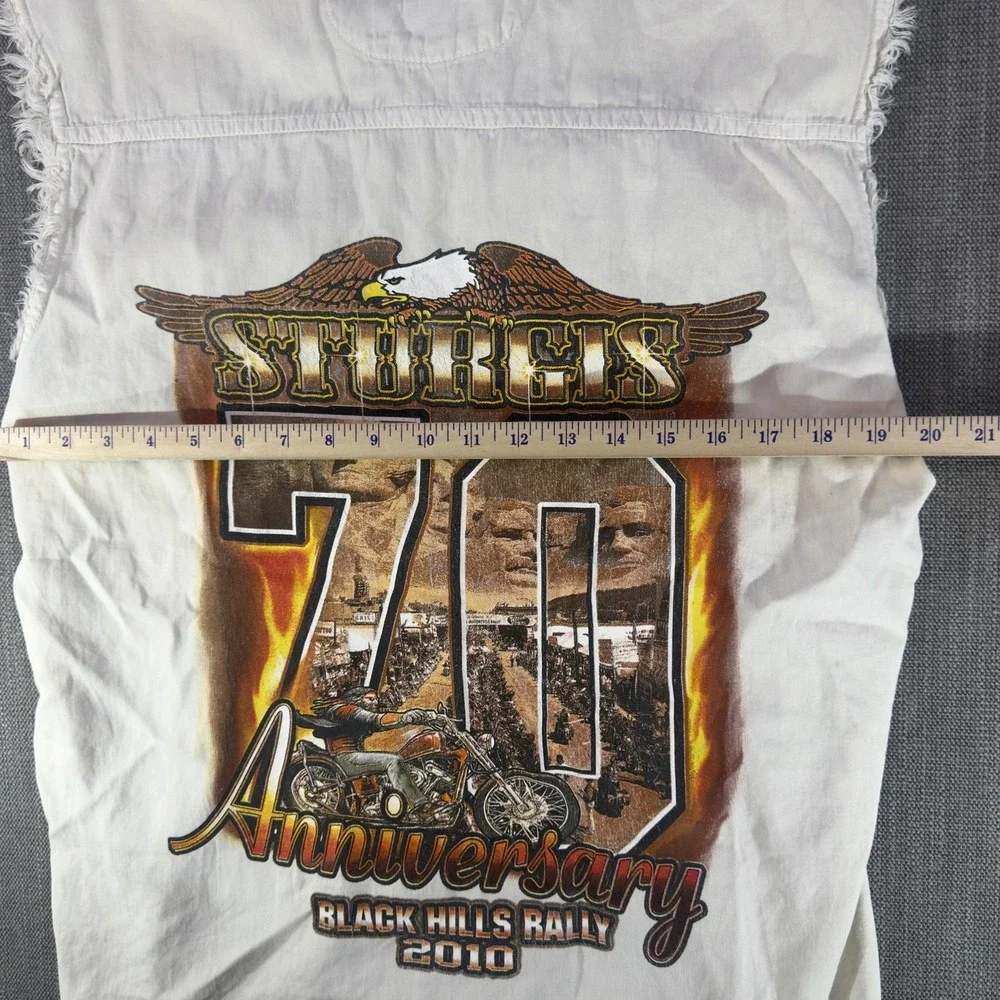Biker Design Shirt Mens Medium White Sleeveless Sturgis 70th Rally Black Hills