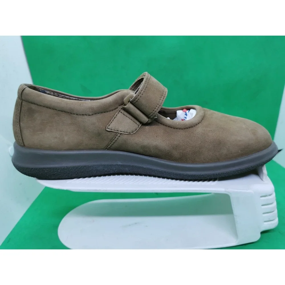 Ecco soft women