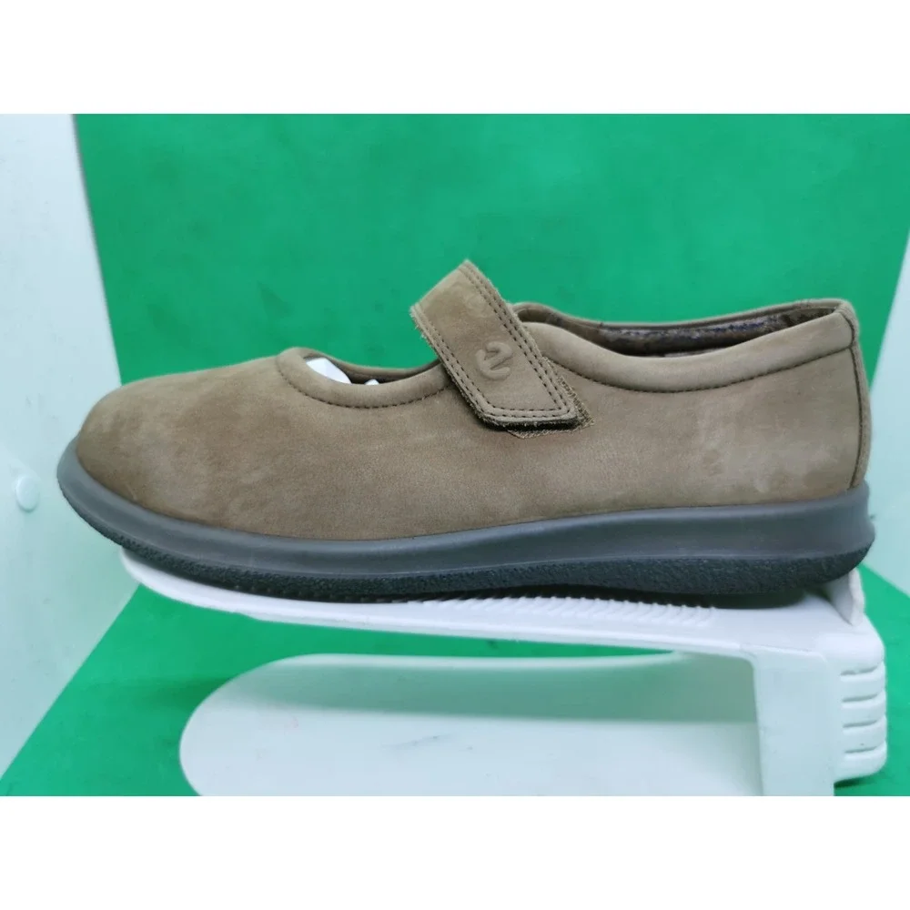 Ecco soft women
