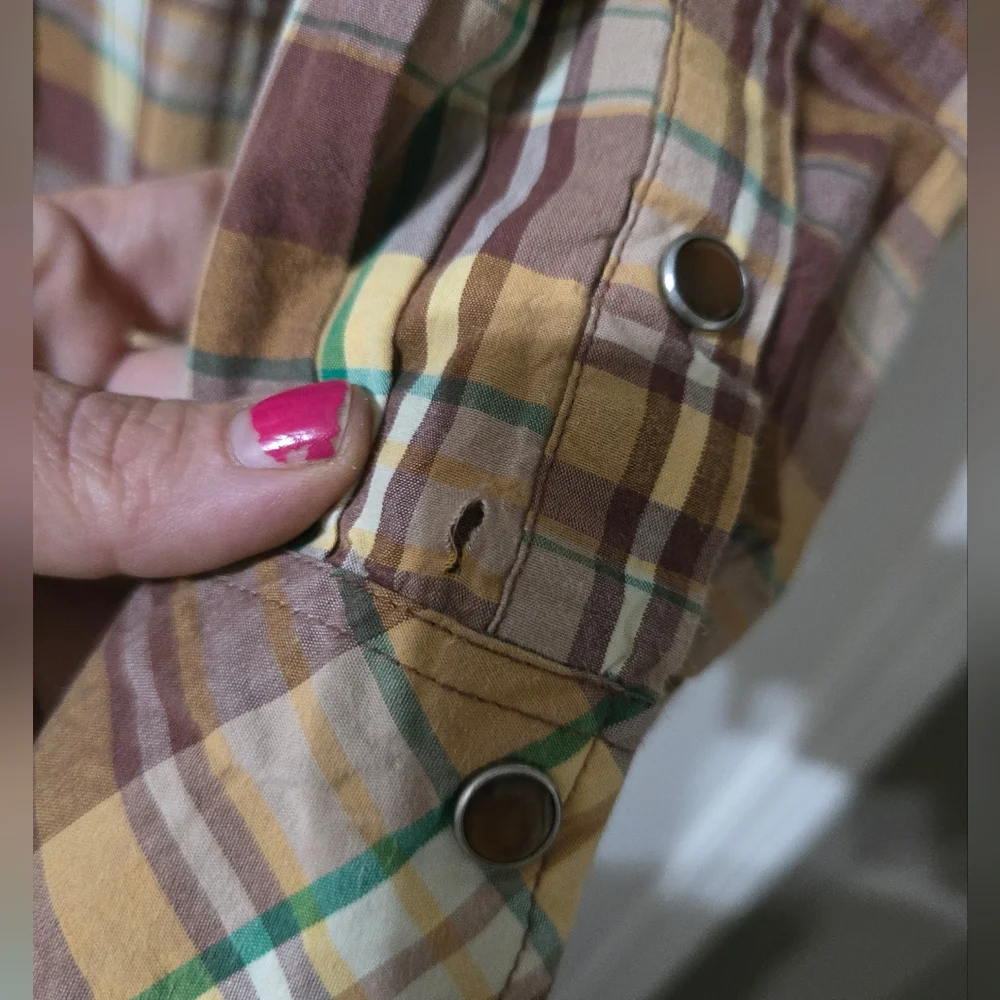 Y2K Green Oak Pearl Snap Brown & Green Plaid Long Sleeve Western Shirt, XL.