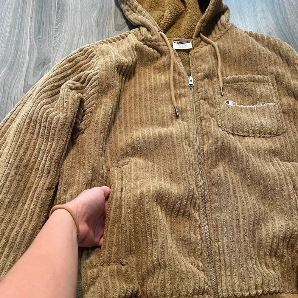 Champion tan corduroy