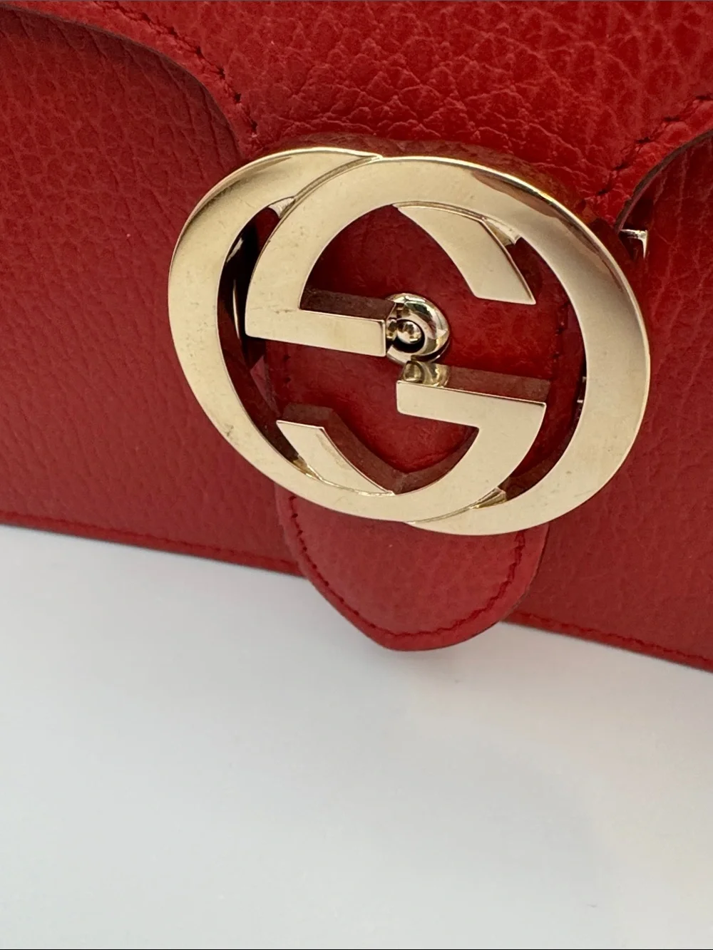 Gucci interlocking small