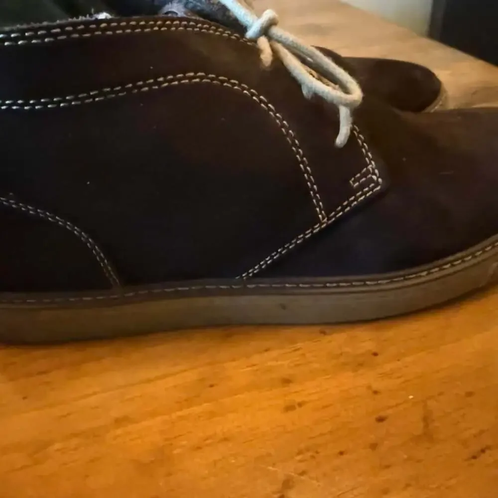 Johnston & Murphy Chukka Boots Size Mens 9M Brown Suede