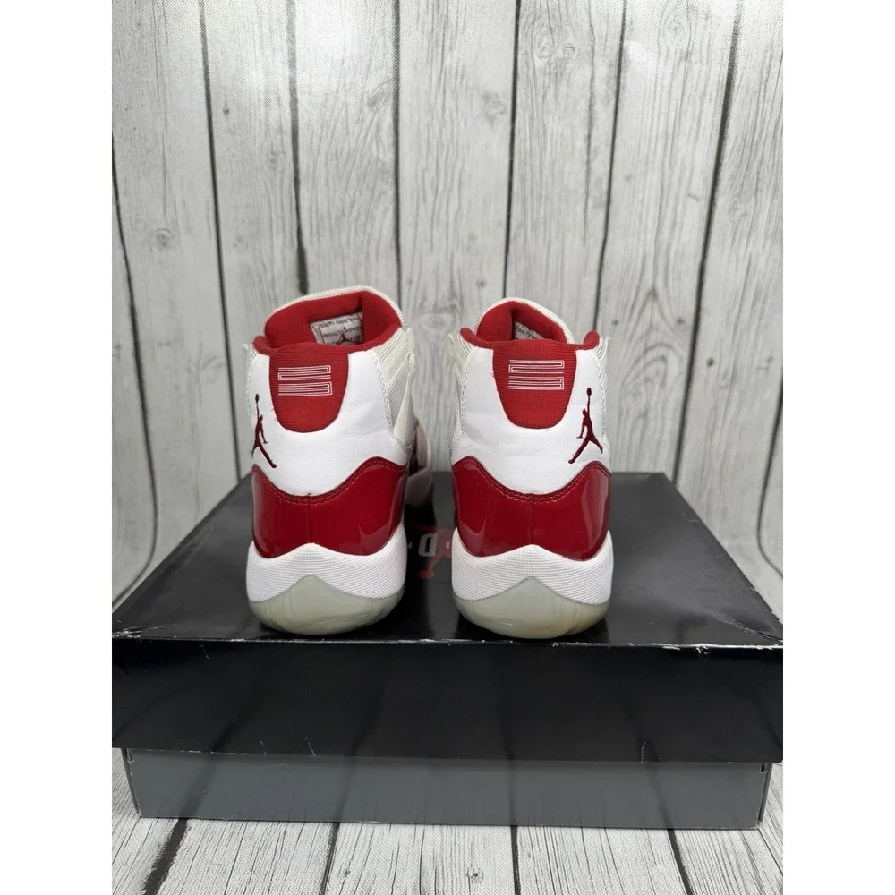 Jordan 11 retro
