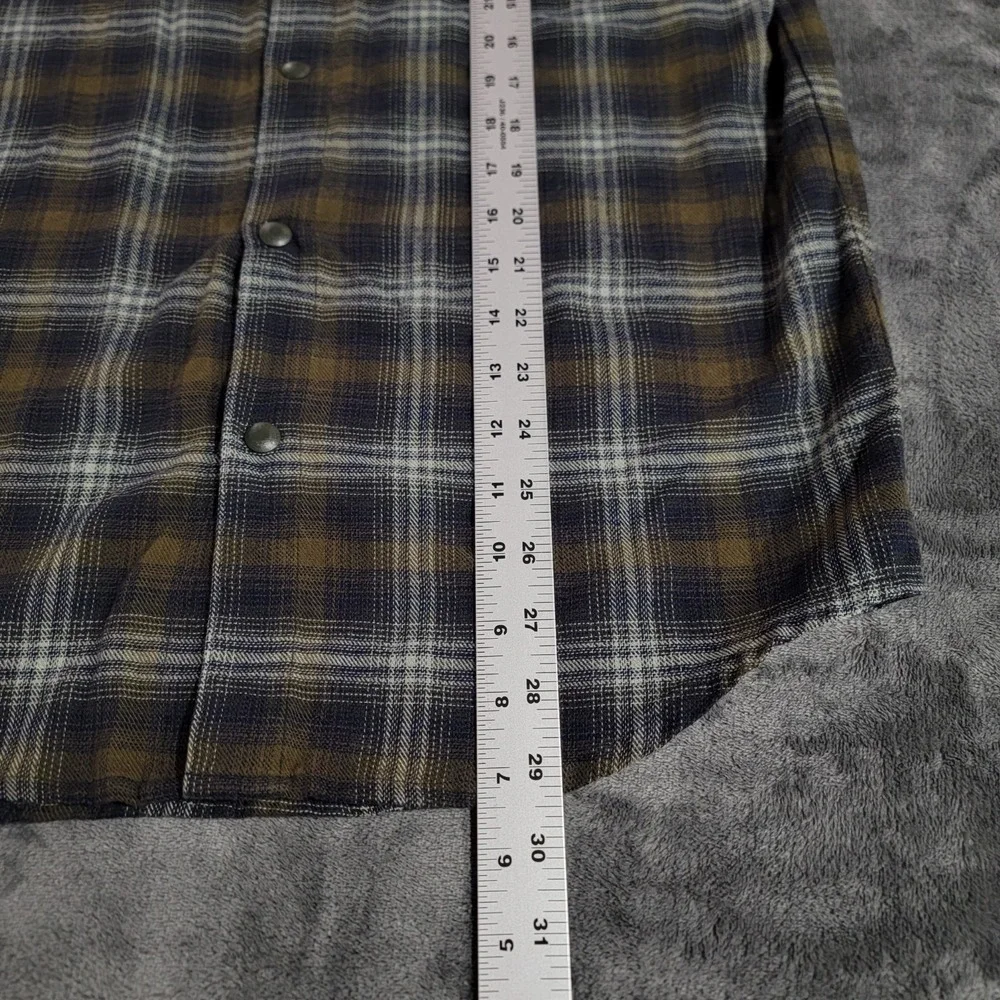 Under Armour Shirt Men Med Green Blue Plaid Tradesman Flex Flannel Snap Outdoor
